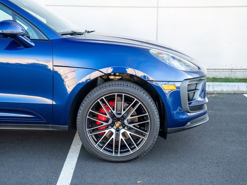 New 2026 Porsche Macan S image 9