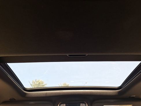 Used 2024 Dodge Durango GT image 21