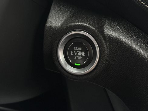 Used 2021 Chevrolet TrailBlazer ACTIV w/ Technology Package image 18