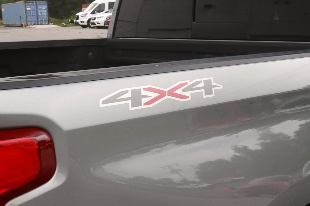 Used 2023 Chevrolet Silverado 1500 RST w/ All Star Edition Plus AWD/4WD image 9