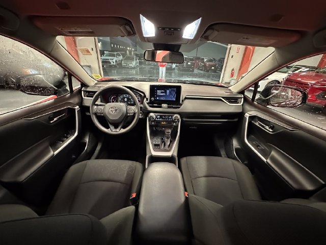 Certified 2025 Toyota RAV4 XLE AWD/4WD image 25