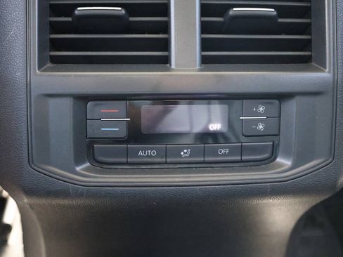 Used 2022 Volkswagen Atlas SE AWD/4WD image 23