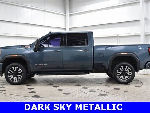 Used 2020 GMC Sierra 2500 AT4 w/ Technology Package image 4