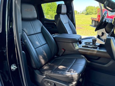 Certified 2026 Chevrolet Silverado 1500 High Country w/ High Country Premium Package AWD/4WD image 52