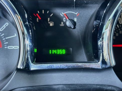 Used 2006 Ford Mustang GT Premium RWD image 19