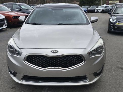 Used 2015 Kia Cadenza Premium w/ Luxury Package image 2