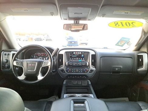 Used 2018 GMC Sierra 1500 SLT w/ SLT Premium Package image 26