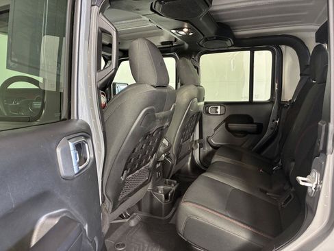 Used 2021 Jeep Gladiator Rubicon w/ Trailer Tow Package AWD/4WD image 59