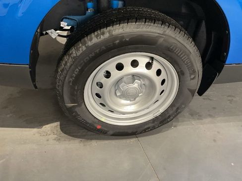 New 2025 Ford Maverick XL w/ Equipment Group 101A image 18