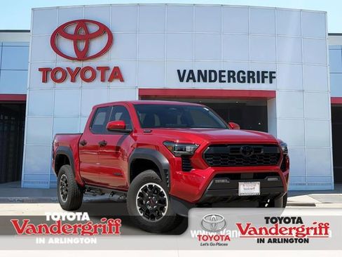 Used 2025 Toyota Tacoma TRD Off-Road image 1