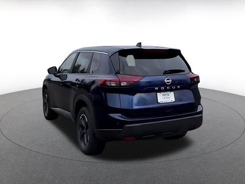Used 2025 Nissan Rogue SV image 11