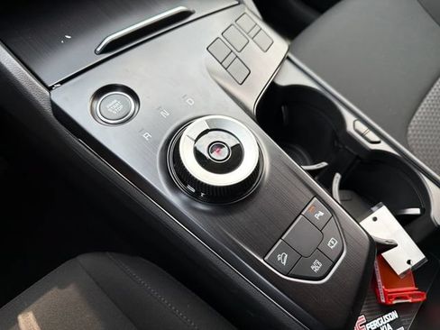 New 2026 Kia Sportage LX FWD image 15