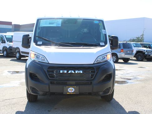New 2026 RAM ProMaster 1500 w/ Convenience Group FWD image 2