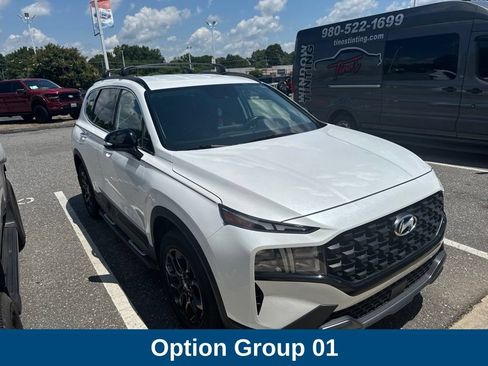 Used 2022 Hyundai Santa Fe XRT FWD image 2