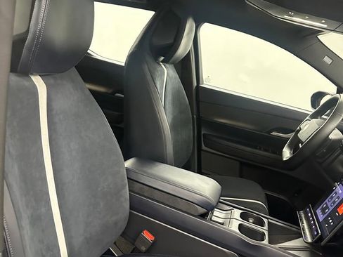 Used 2023 Fisker Ocean One AWD/4WD image 35
