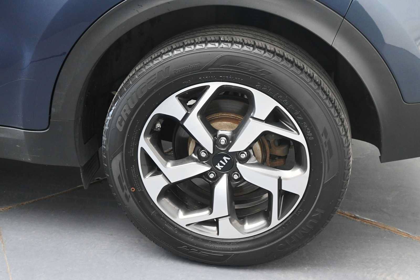 Used 2021 Kia Sportage LX AWD/4WD image 5