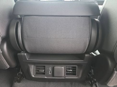 New 2026 GMC Sierra 1500 SLE AWD/4WD image 24
