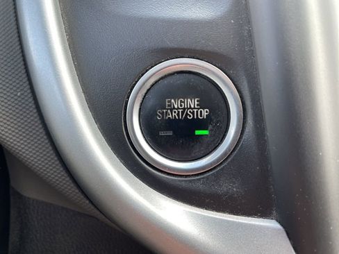 Used 2020 Chevrolet Sonic LT image 16