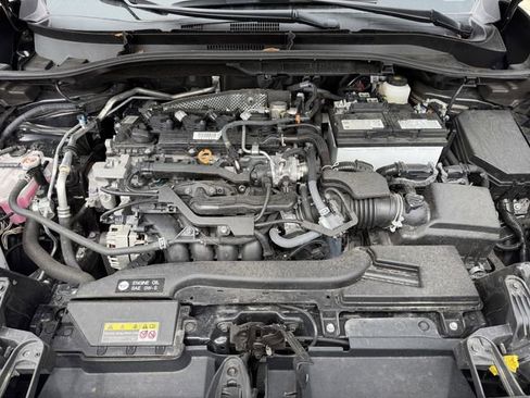 Used 2024 Toyota Corolla Cross L FWD image 28