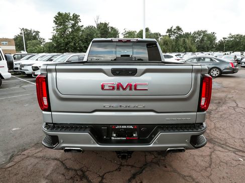 Used 2024 GMC Sierra 1500 Denali w/ Denali Reserve Package AWD/4WD image 5