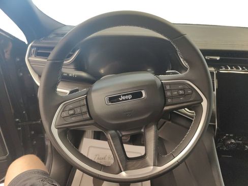 New 2025 Jeep Grand Cherokee L Limited w/ Black Appearance Package image 14