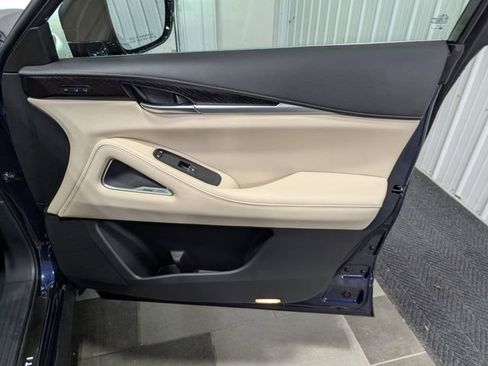 Used 2025 INFINITI QX60 Sensory w/ Vision Package AWD/4WD image 29