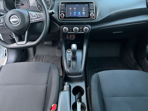 Used 2024 Nissan Kicks S image 19