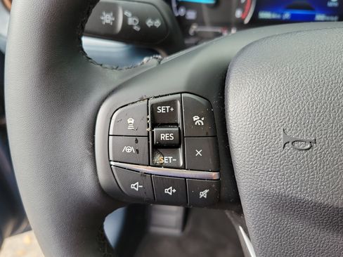 Used 2024 Ford Maverick Lariat w/ 4K Tow Package image 16