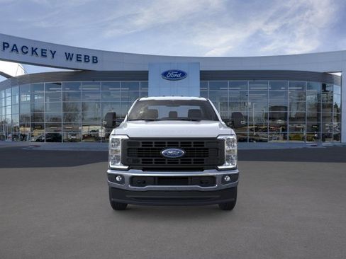 New 2026 Ford F250 XL w/ 360-Degree Camera Package AWD/4WD image 8