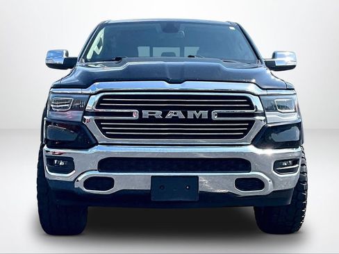 Used 2019 RAM 1500 Laramie AWD/4WD image 4