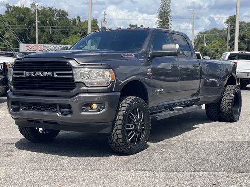 Used 2021 RAM 3500 Big Horn w/ Level 2 Equipment Group AWD/4WD image 18