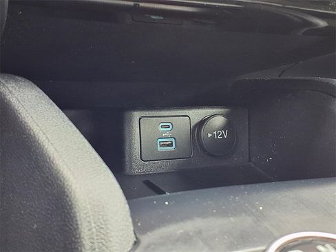 Used 2022 Ford Escape SEL image 14