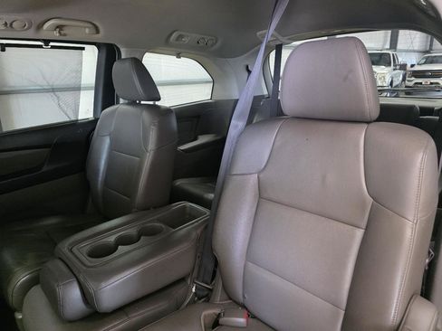 Used 2013 Honda Odyssey EX-L image 16