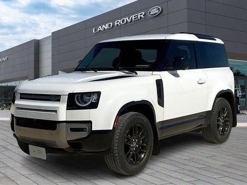 Used 2022 Land Rover Defender 90 X-Dynamic S image 1