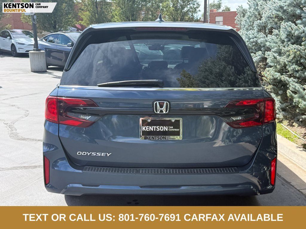 Used 2025 Honda Odyssey EX-L image 5