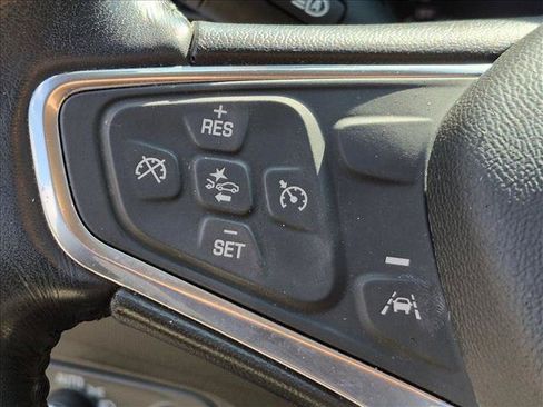 Used 2020 Chevrolet Equinox LT AWD/4WD image 14