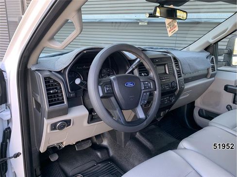 Used 2020 Ford F350 XL image 24