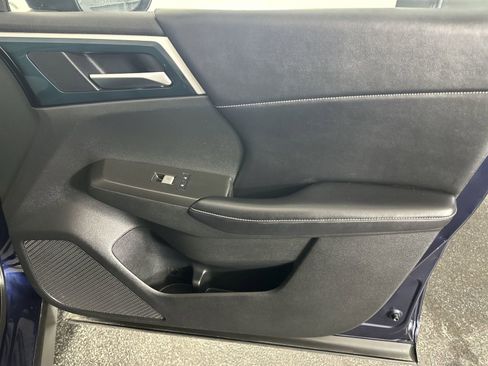 Used 2022 Mitsubishi Outlander SE AWD/4WD image 36