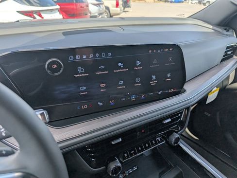 New 2025 Chevrolet Suburban LT w/ Comfort Package image 18