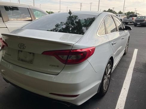 Used 2015 Hyundai Sonata Sport w/ Option Group 04 FWD image 5