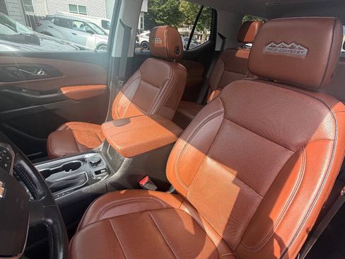 Used 2019 Chevrolet Traverse High Country w/ LPO, Floor Liner Package AWD/4WD image 25