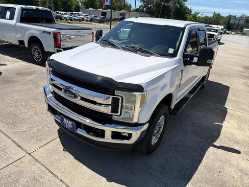 Used 2019 Ford F250 XLT w/ XLT Value Package AWD/4WD image 13