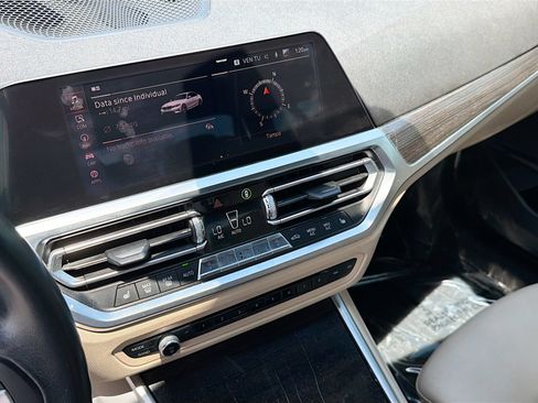 Used 2019 BMW 330i Sedan w/ Convenience Package RWD image 26