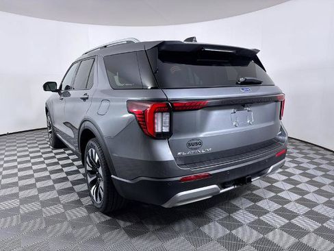 Certified 2025 Ford Explorer Platinum w/ LUX Leather Package AWD/4WD image 20