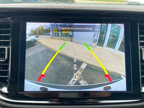 Used 2024 Dodge Durango GT image 17