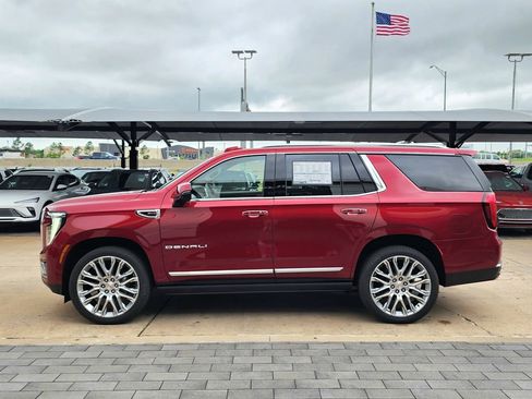 New 2026 GMC Yukon Denali w/ Denali Reserve Package AWD/4WD image 6