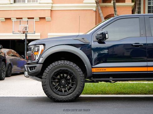 Used 2022 Ford F150 Raptor w/ Convenience Package AWD/4WD image 4