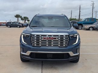 Used 2025 GMC Acadia Denali w/ Super Cruise Package video 2