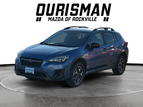 Used 2019 Subaru Crosstrek 2.0i image 2