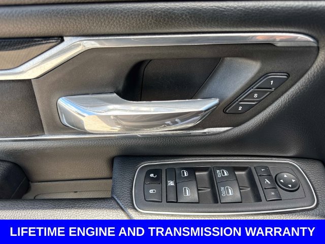 Used 2022 RAM 1500 Laramie w/ Sport Appearance Package AWD/4WD image 19